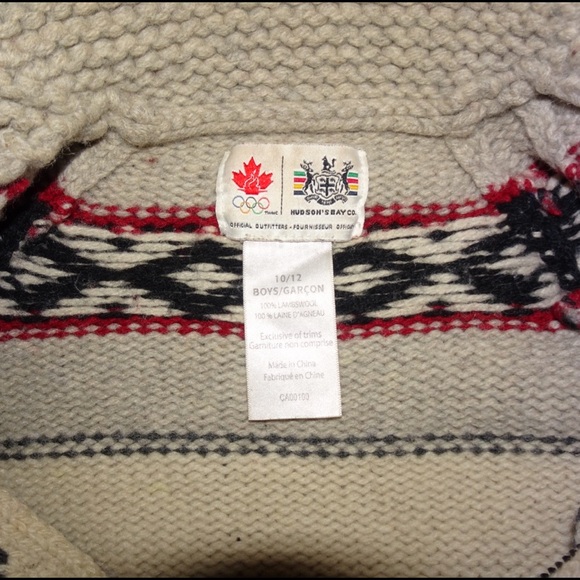 HUDSON'S BAY TEAM CANADA 2010 COWICHAN SWEATER - Picture 4 of 5